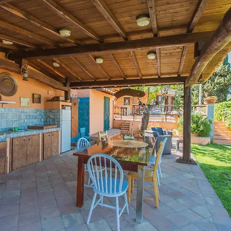 Fortino's Hause בית נופש *